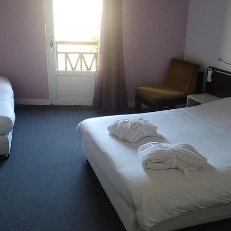 La Truffiere Hotel Puy-lʼÉvêque Bagian luar foto