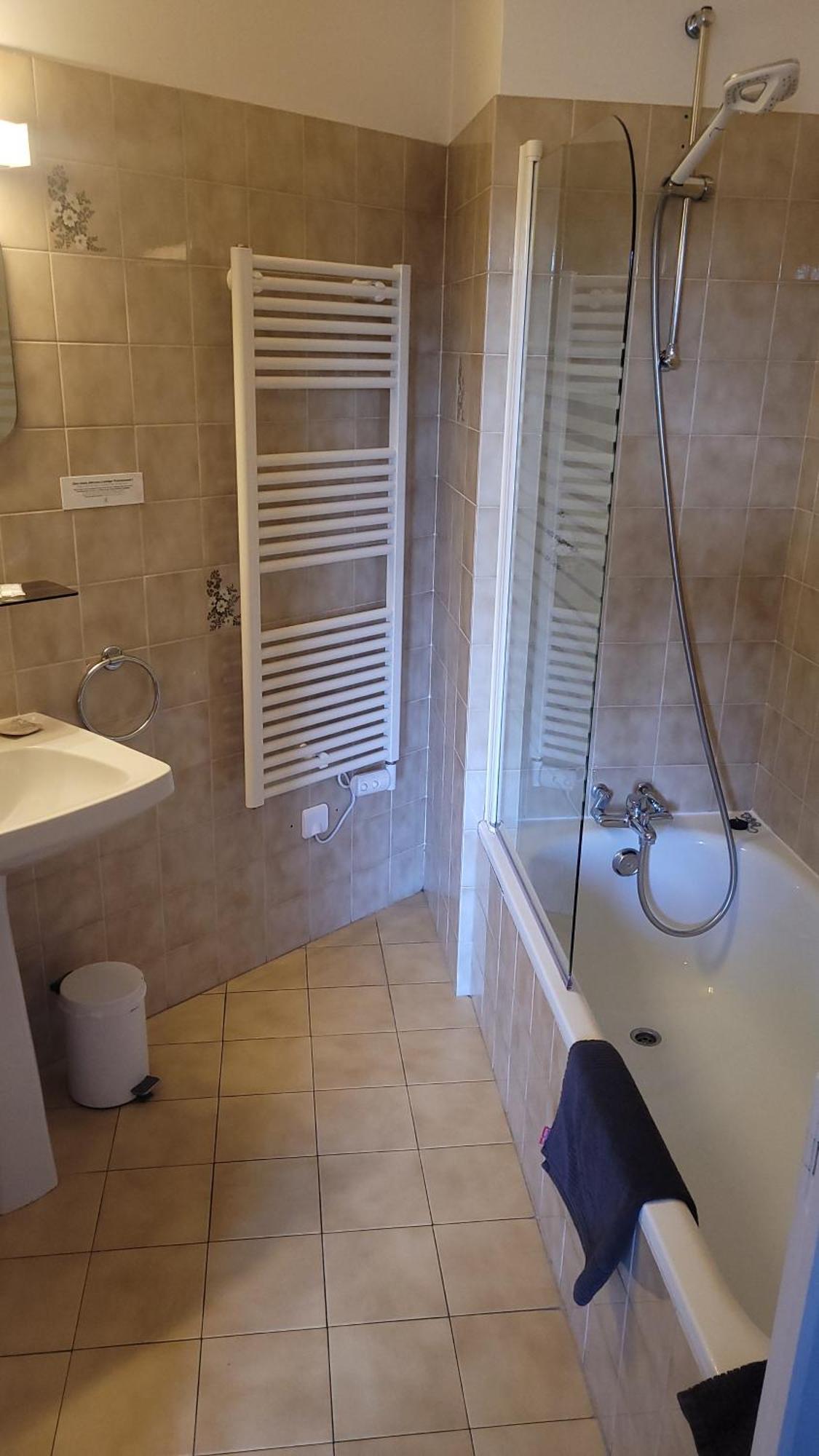La Truffiere Hotel Puy-lʼÉvêque Bagian luar foto
