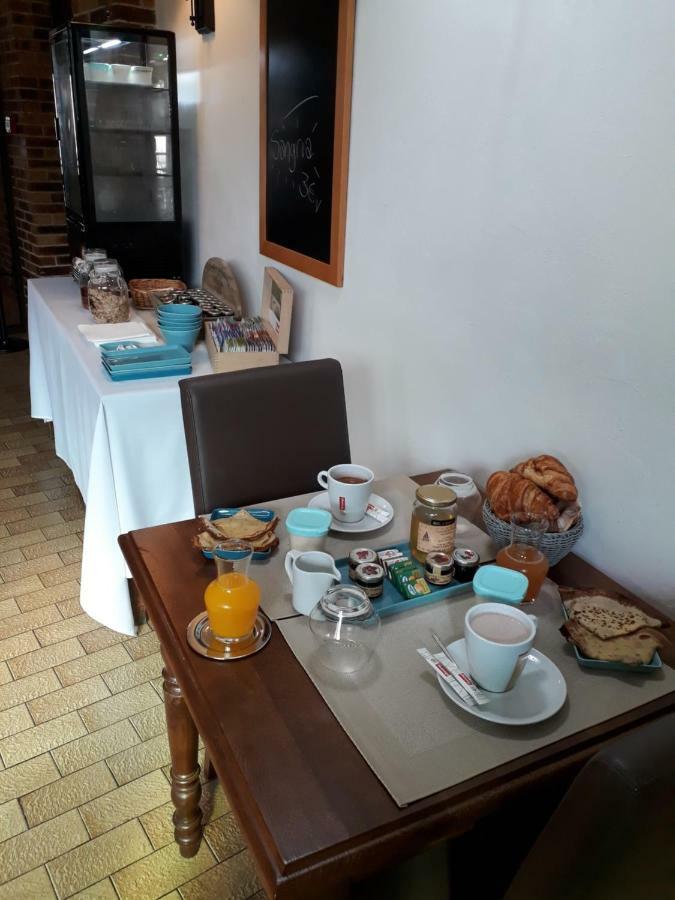 La Truffiere Hotel Puy-lʼÉvêque Bagian luar foto